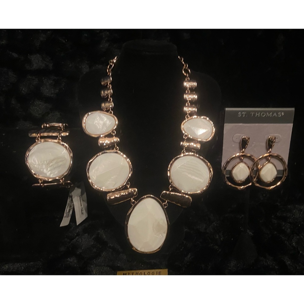 St Thomas Genuine shell Whiteand rose gold jewelry set